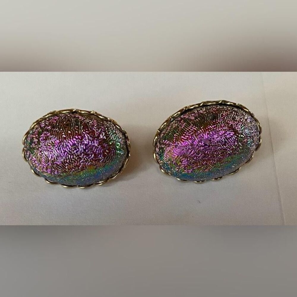Gold Tone Iridescent Glass Oval Clip-On Earrings Womens Stud Multicolor Bold
